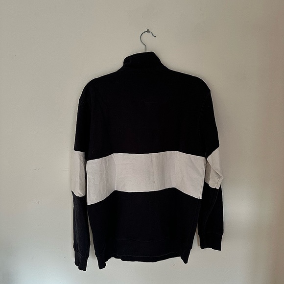 Brandy Melville half zip - Picture 2 of 4